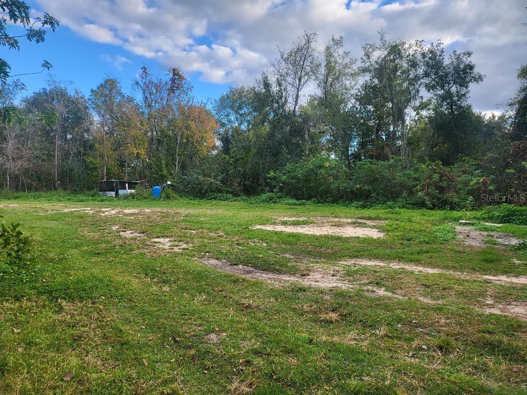 Image 8 of 11 For 2220 Ellie Road B