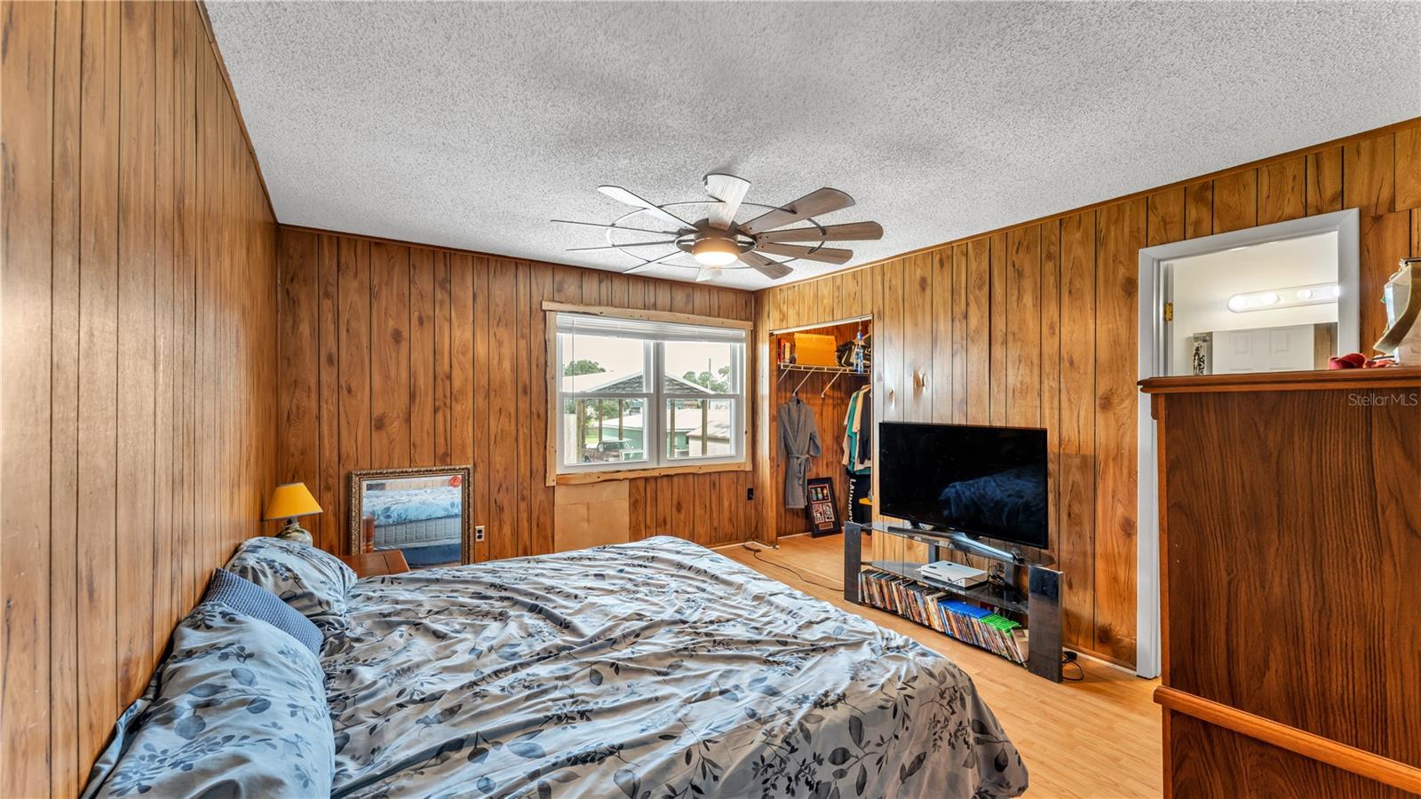 Image 19 of 47 For 809 Canal Street