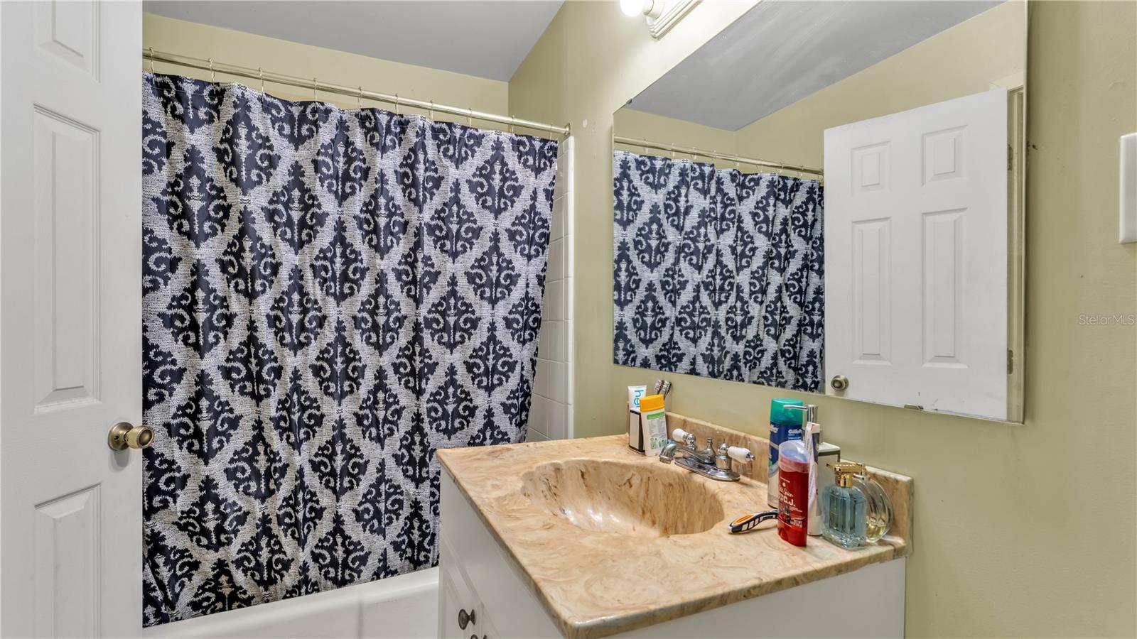 Image 22 of 47 For 809 Canal Street