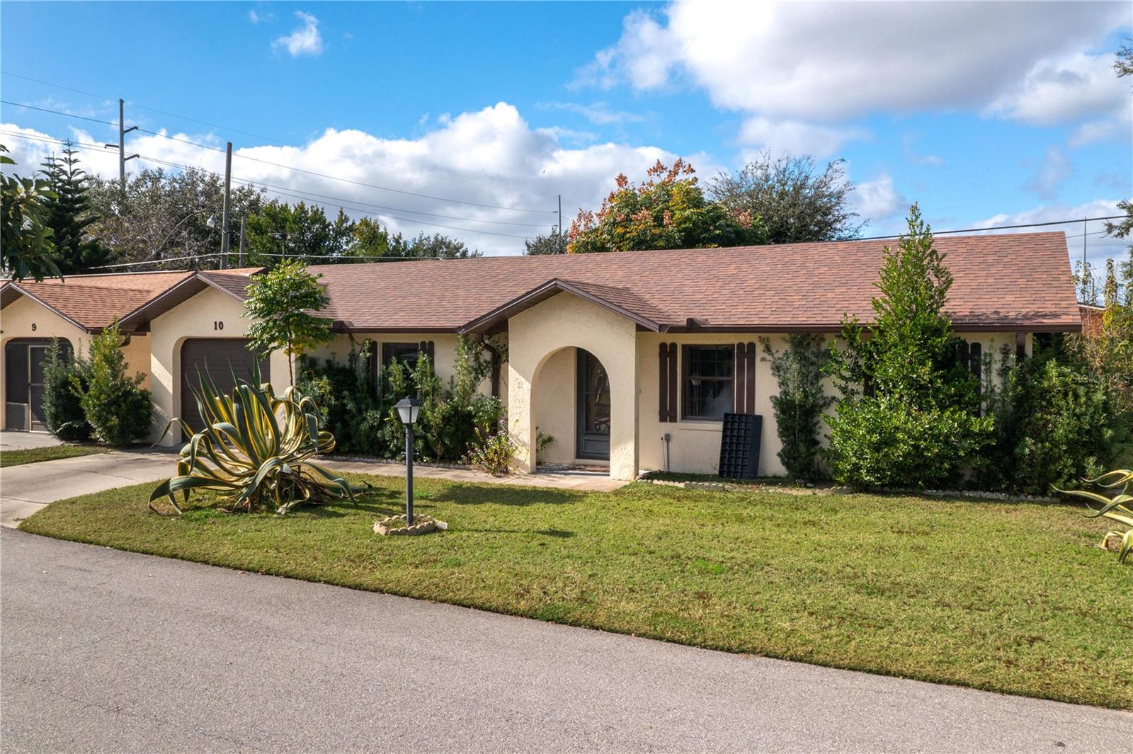 Image 2 of 26 For 41 20th Street 10