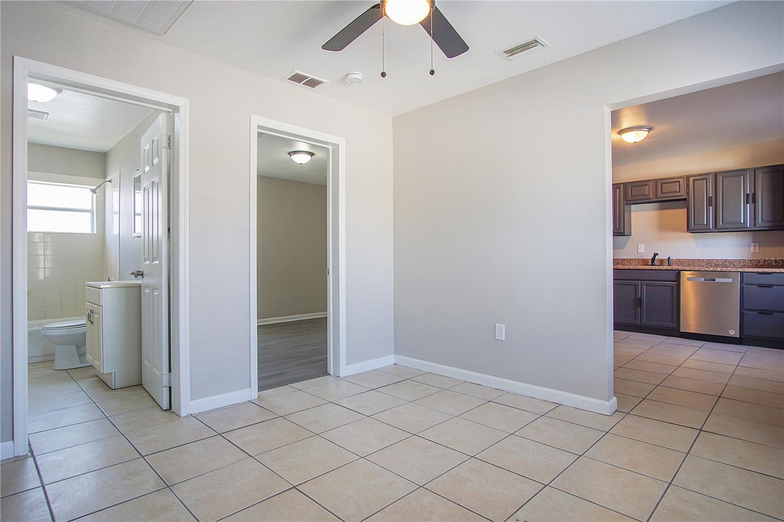 Image 8 of 24 For 1205 Avenue F