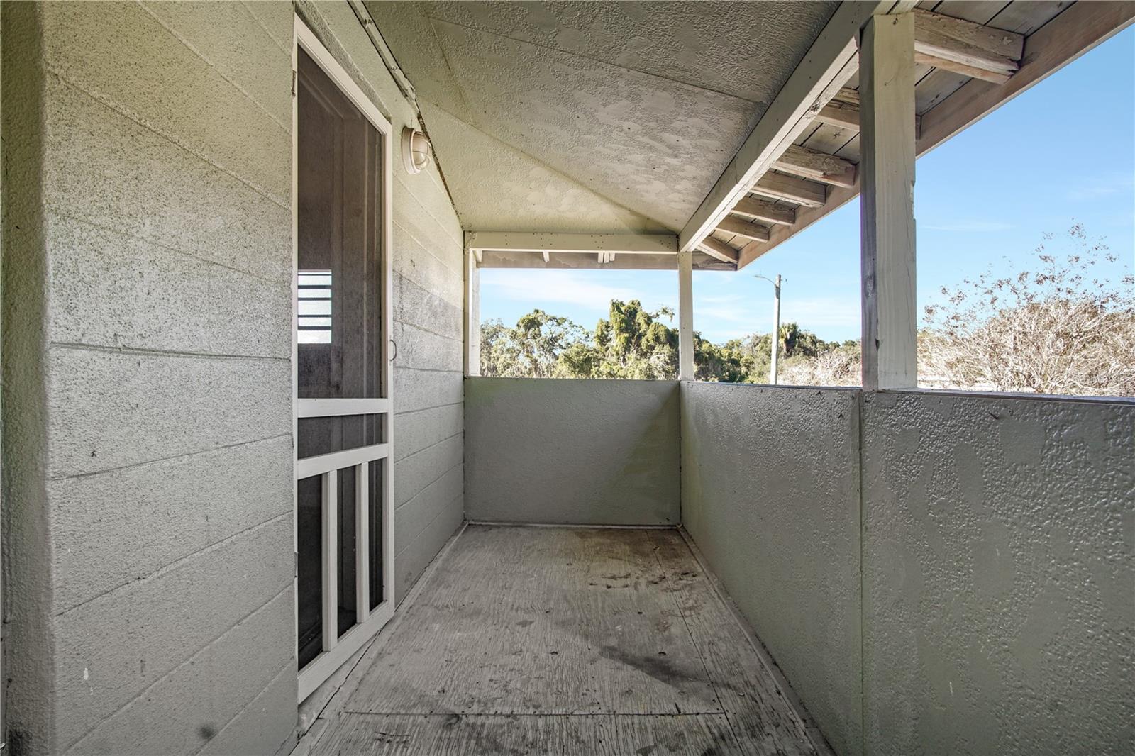 Image 15 of 20 For 1002 Avenue E 4