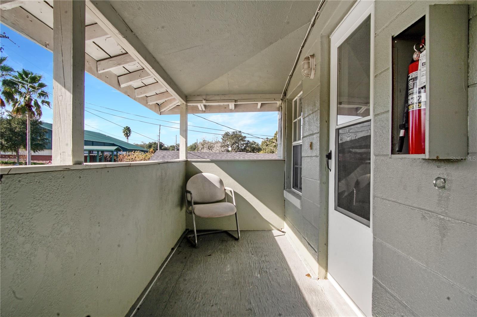 Image 3 of 20 For 1002 Avenue E 4