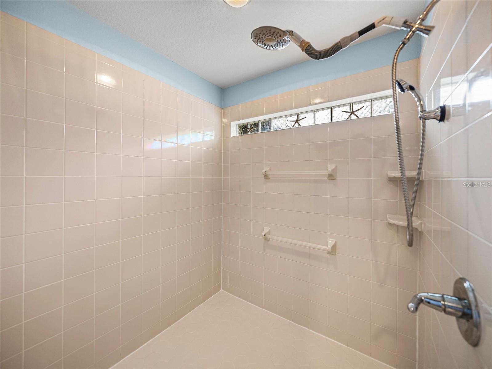 Image 19 of 88 For 4189 Limerick Drive