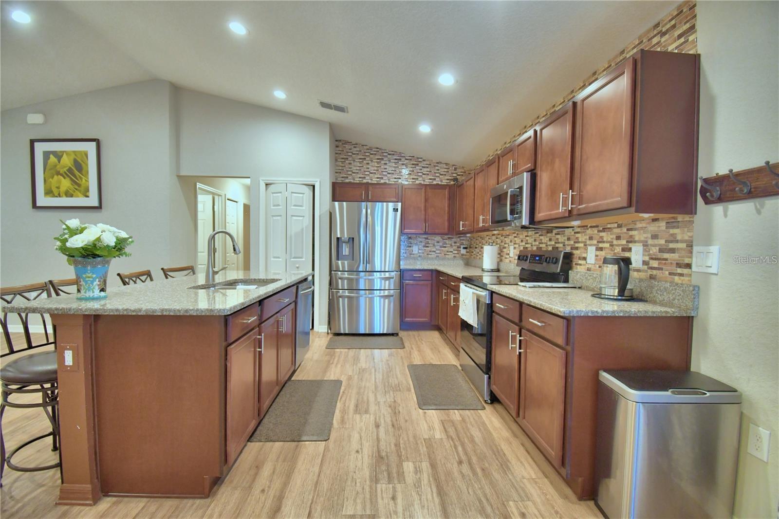 Image 3 of 23 For 710 Persian Drive