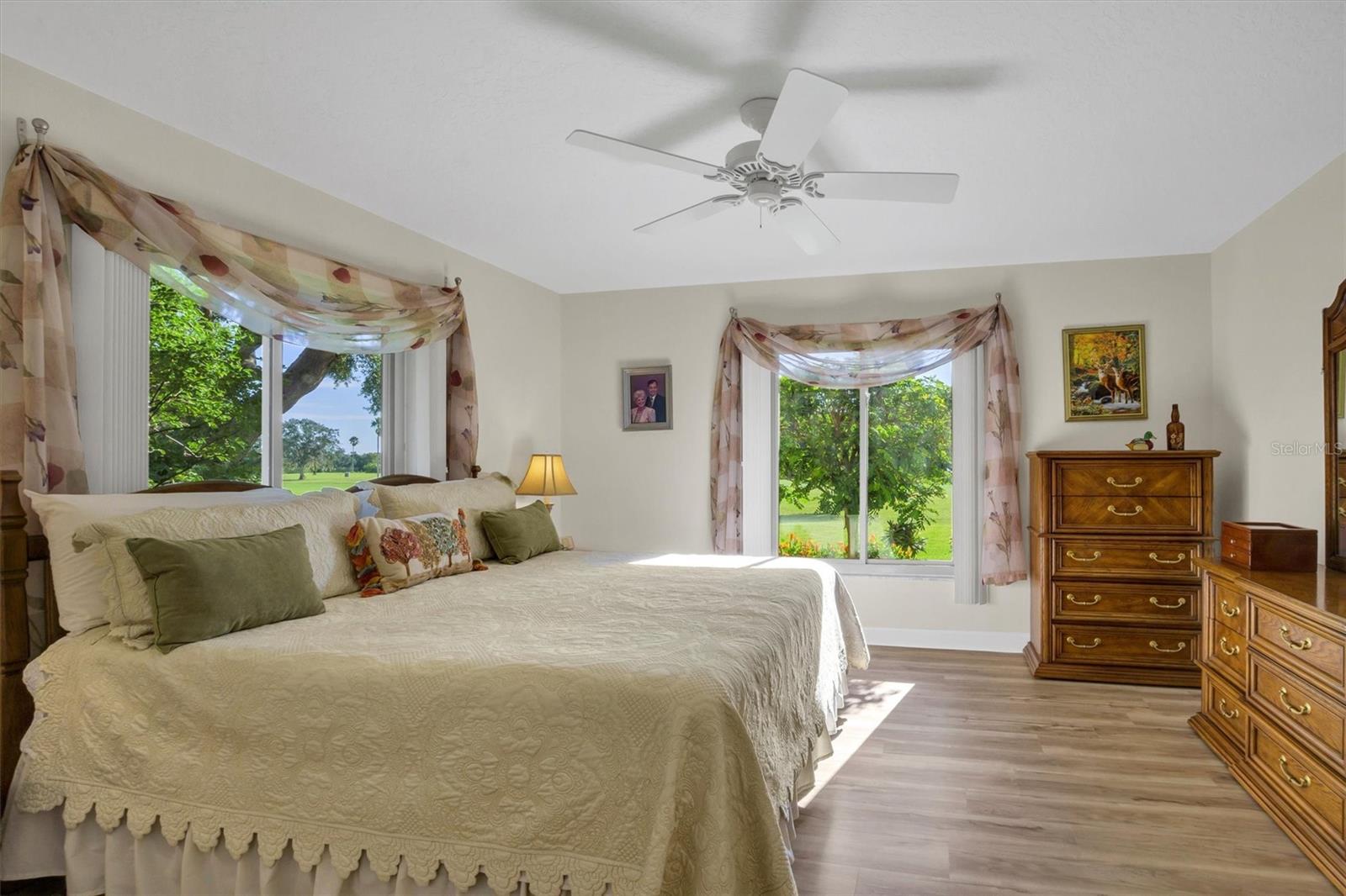 Image 25 of 58 For 517 Clubhouse Drive