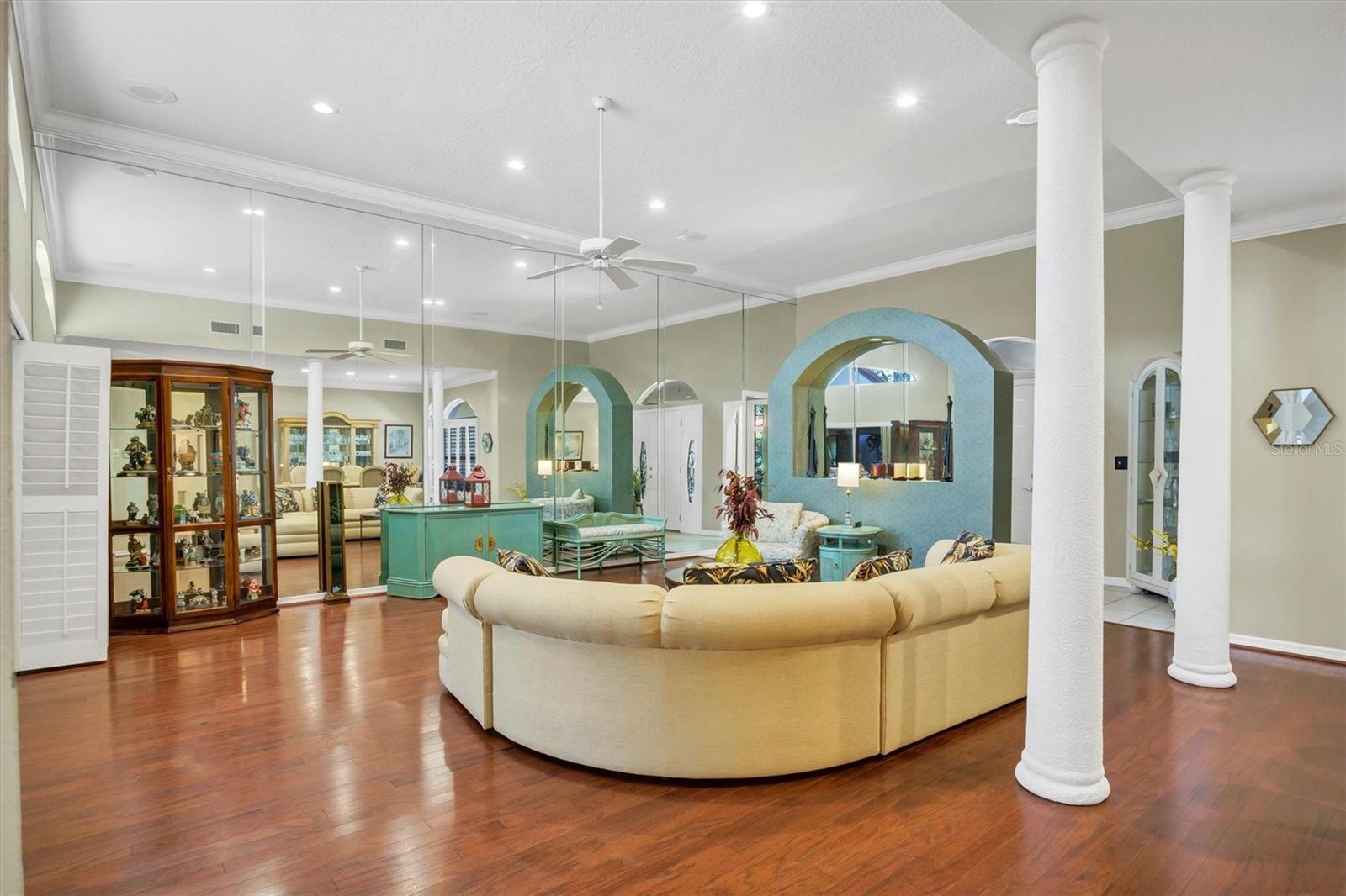 Image 16 of 82 For 2626 Eagle Court