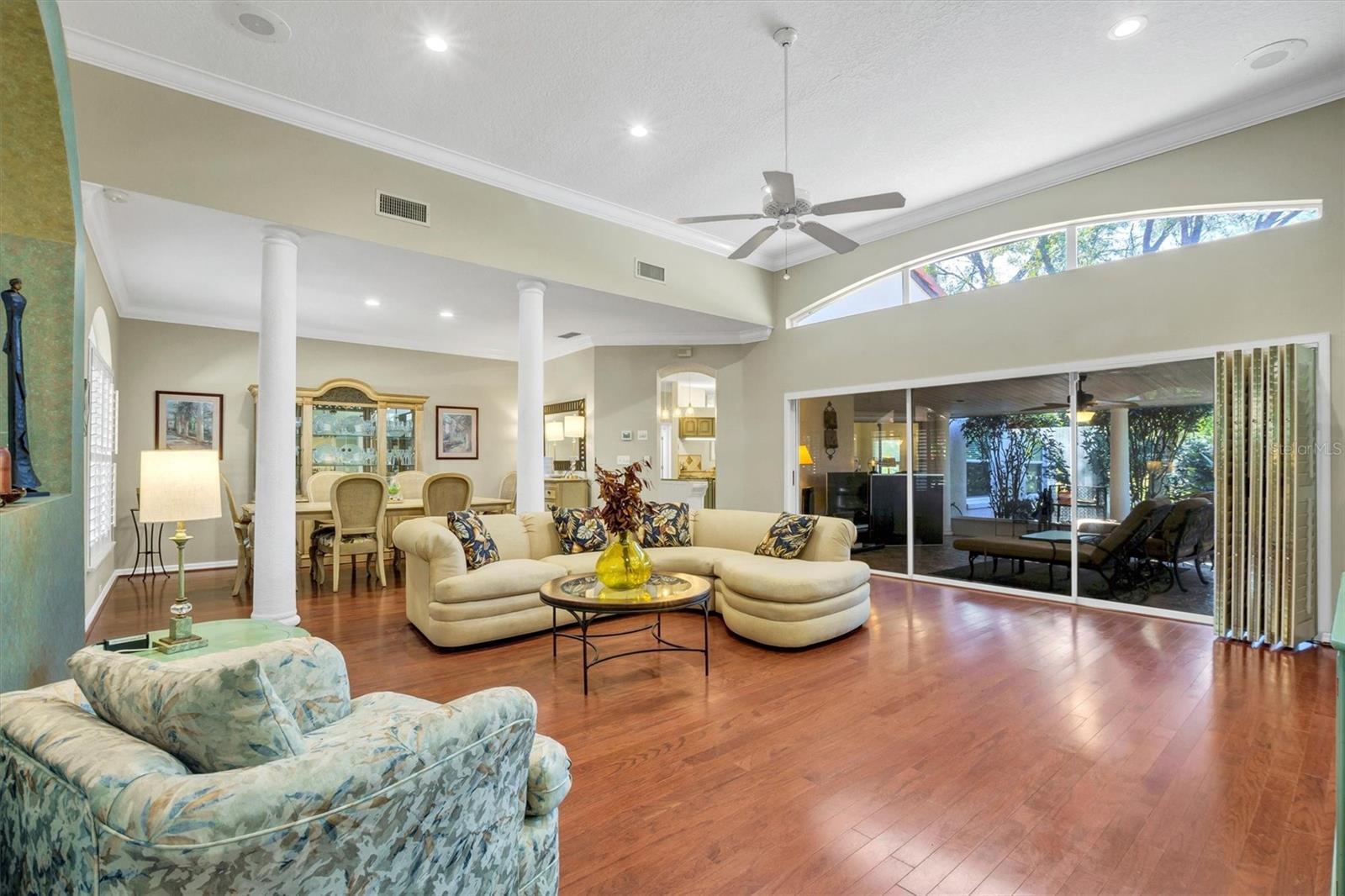 Image 18 of 82 For 2626 Eagle Court