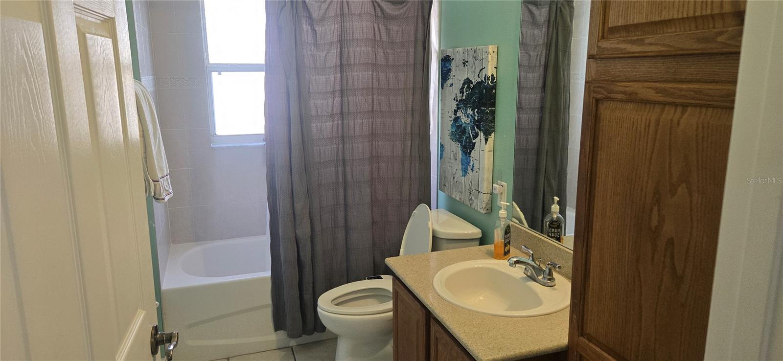 Image 20 of 24 For 303 Knightsbridge Circle