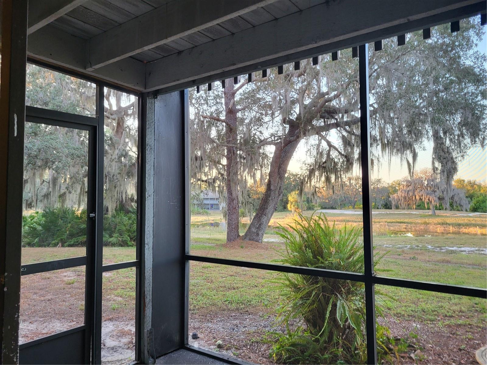 Image 15 of 17 For 3092 Camelot Drive 3092