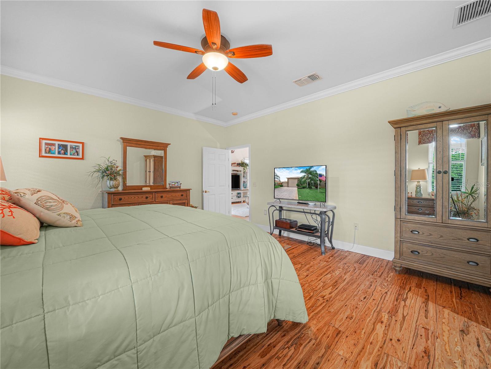 Image 19 of 74 For 4105 Limerick Drive