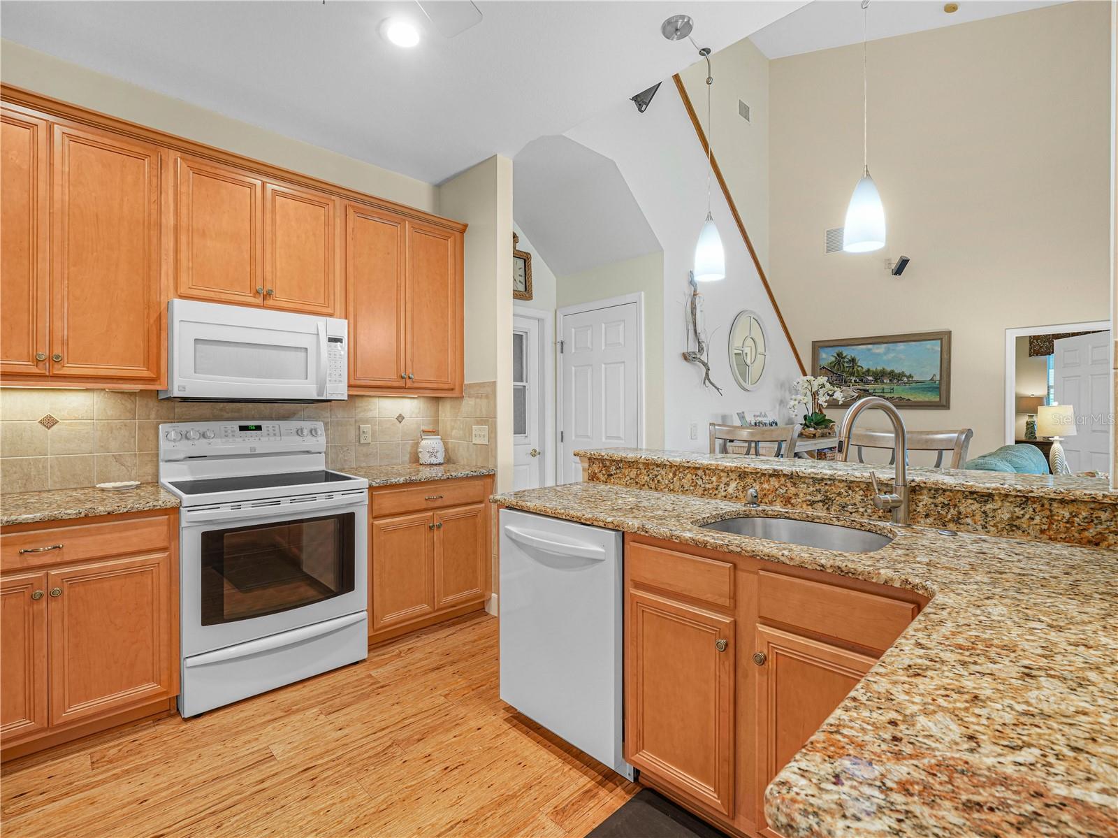 Image 5 of 74 For 4105 Limerick Drive