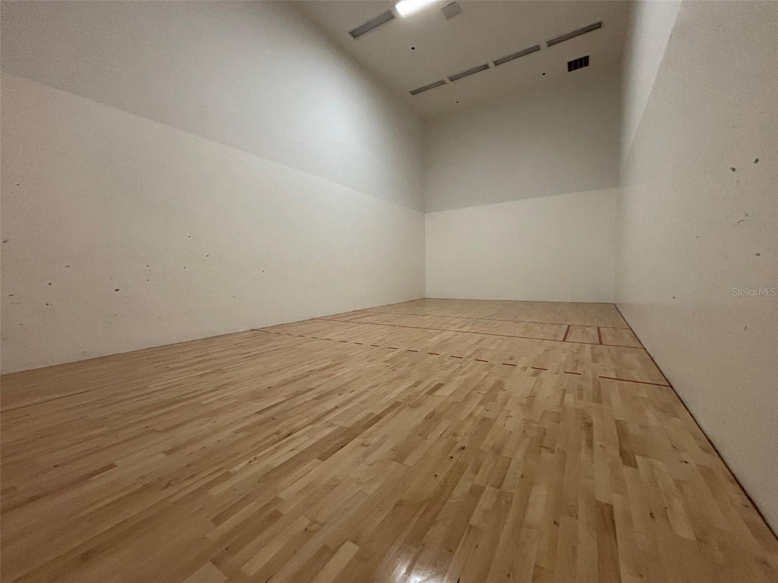 Image 66 of 74 For 4105 Limerick Drive