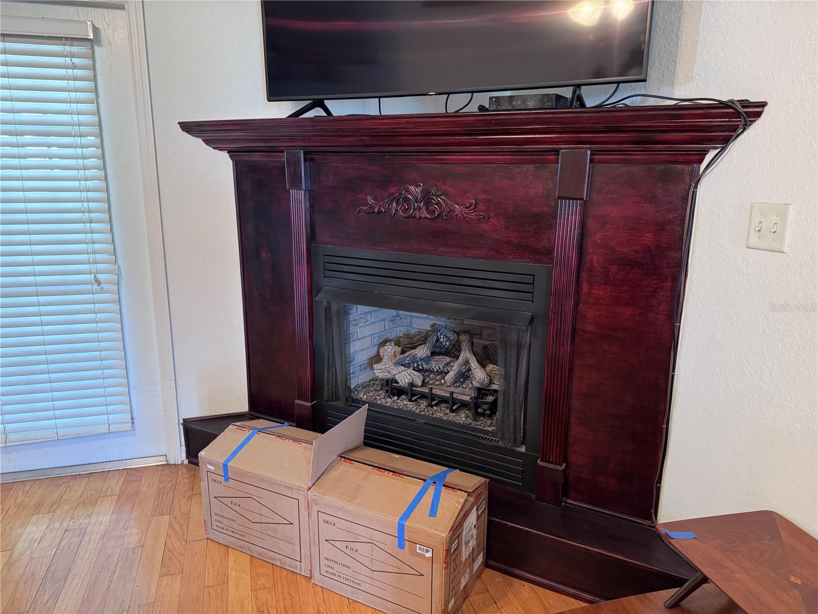 Image 6 of 26 For 119 Hawthorne Road