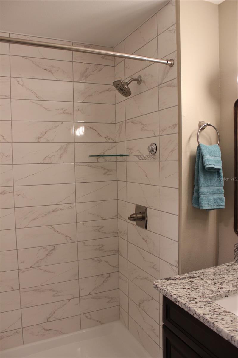 Image 22 of 34 For 1550 11th Street Ne B6