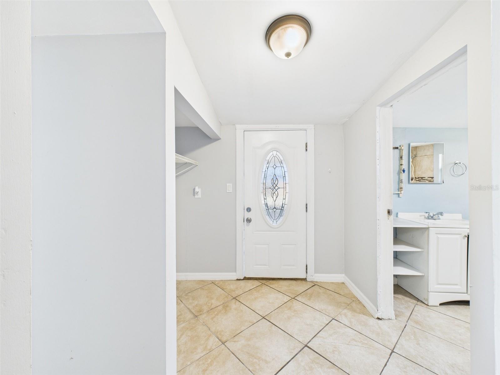 Image 32 of 84 For 348 Gordon Avenue