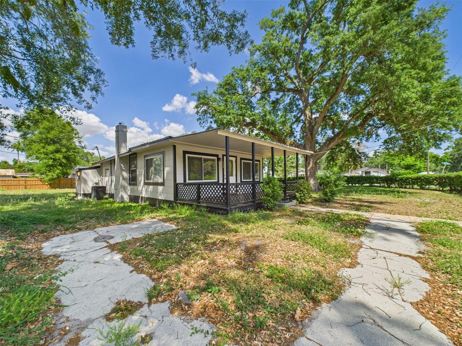 Image 64 of 84 For 348 Gordon Avenue