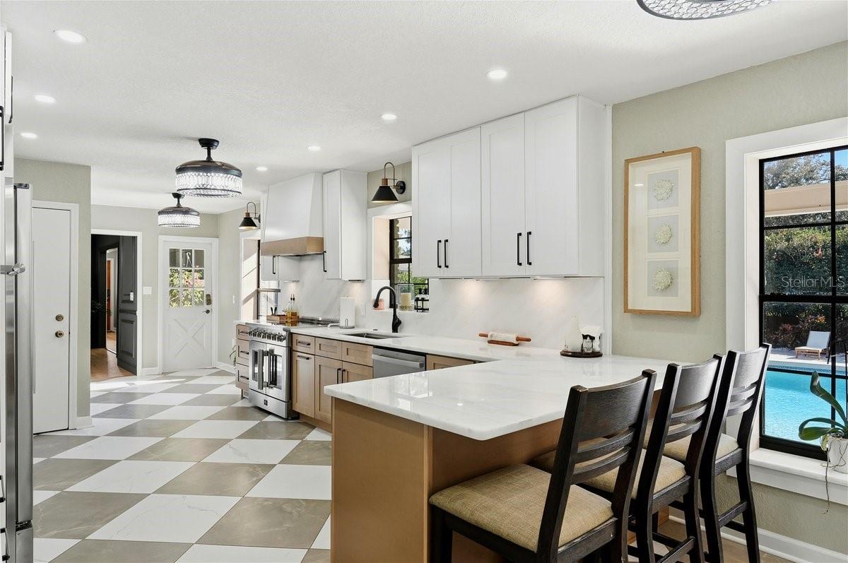 Image 23 of 68 For 1825 Clubhouse Road