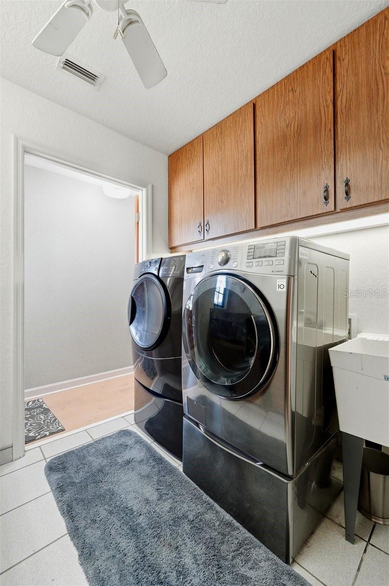 Image 28 of 68 For 1825 Clubhouse Road