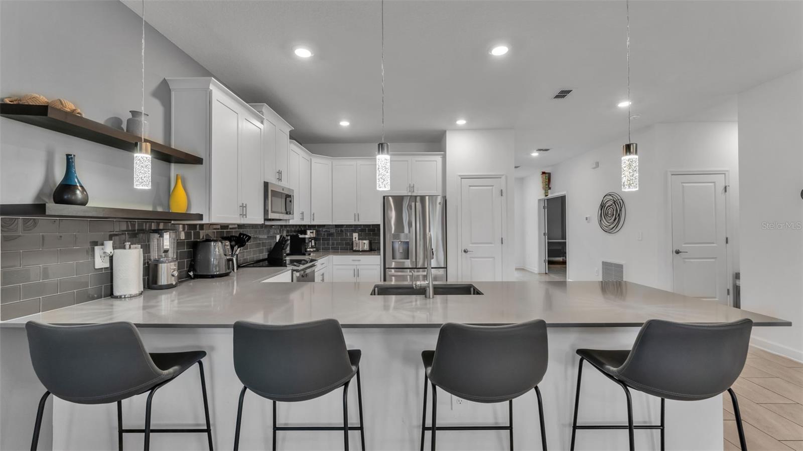 Image 11 of 64 For 9238 Sommerset Hills Drive