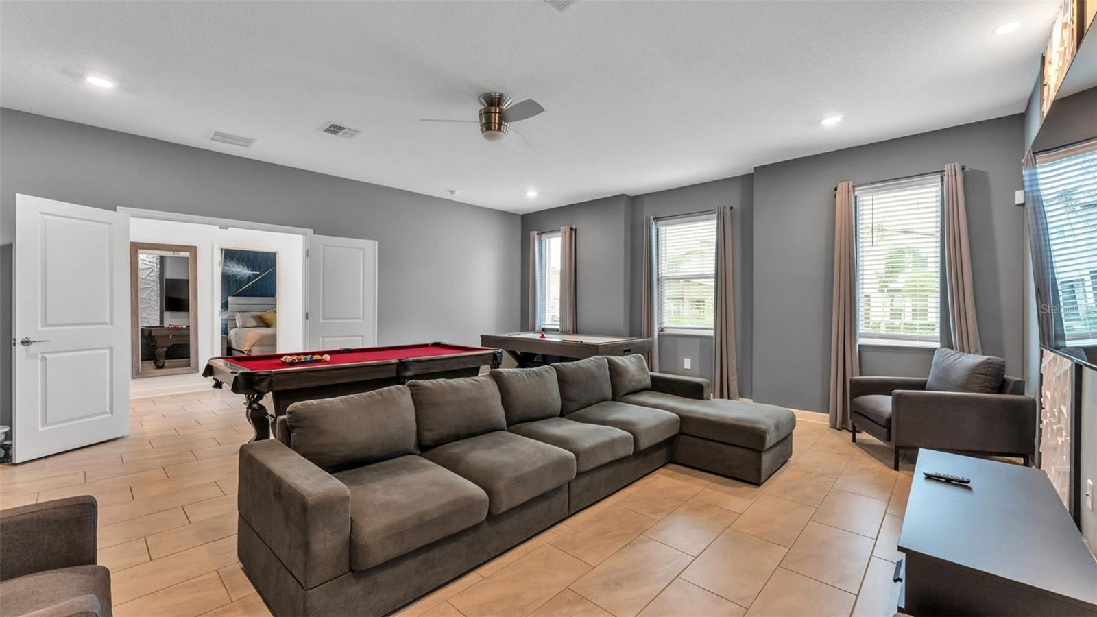 Image 24 of 64 For 9238 Sommerset Hills Drive