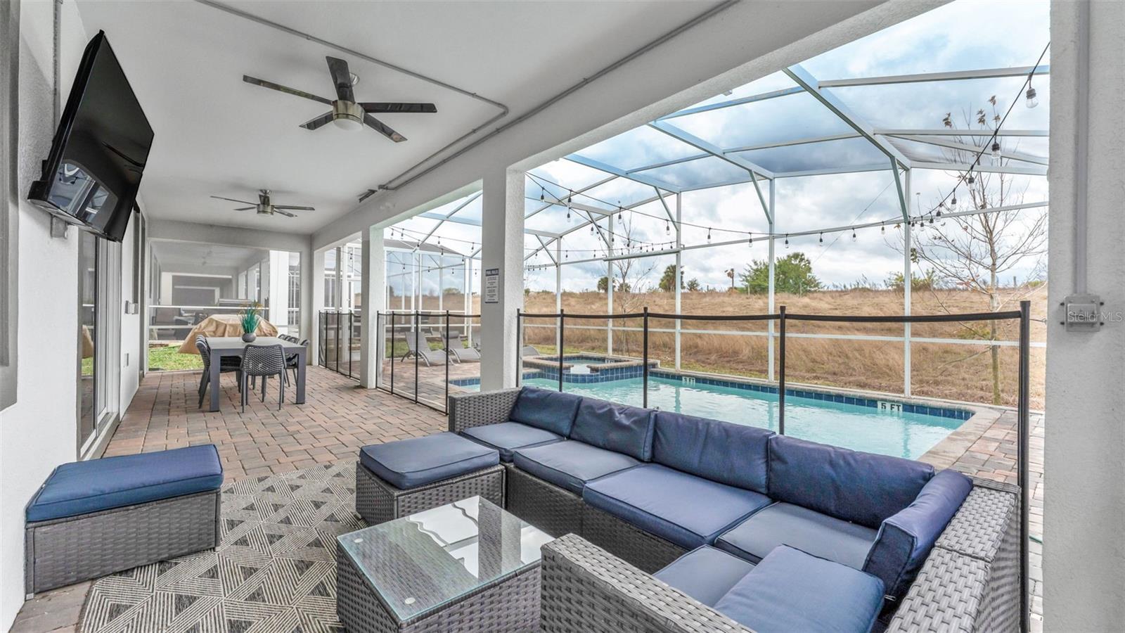 Image 36 of 64 For 9238 Sommerset Hills Drive