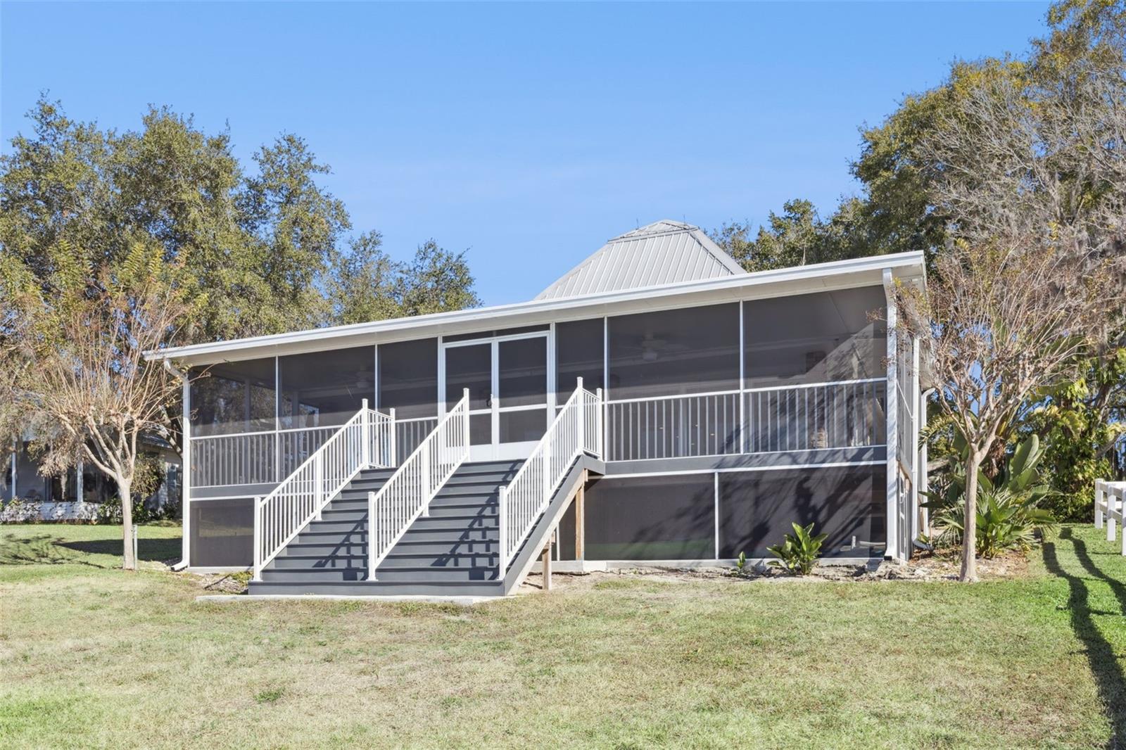 Image 35 of 49 For 1280 Crooked Lake Drive