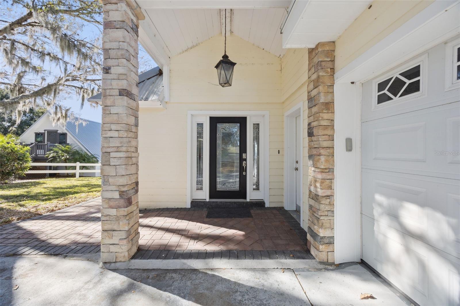 Image 4 of 49 For 1280 Crooked Lake Drive