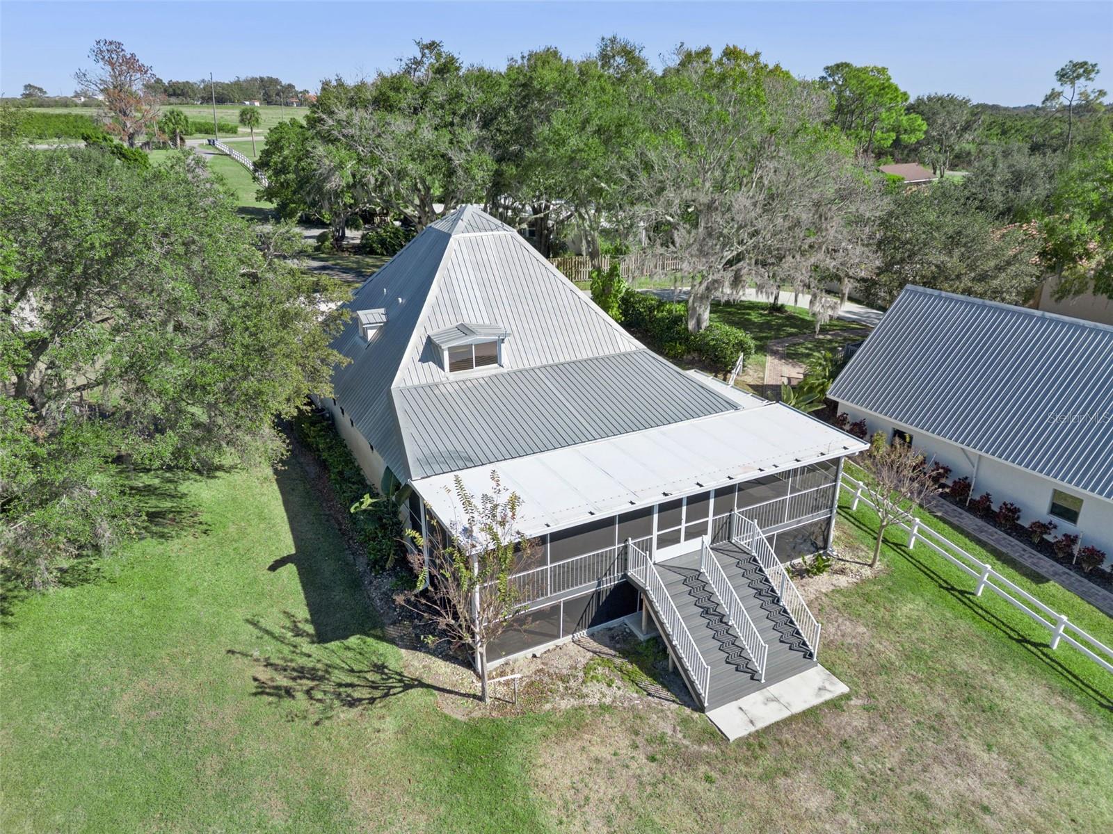 Image 43 of 49 For 1280 Crooked Lake Drive