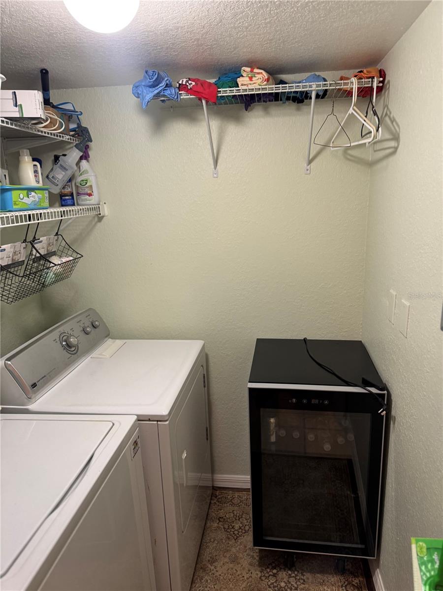 Image 21 of 61 For 23465 Harborview Road 244