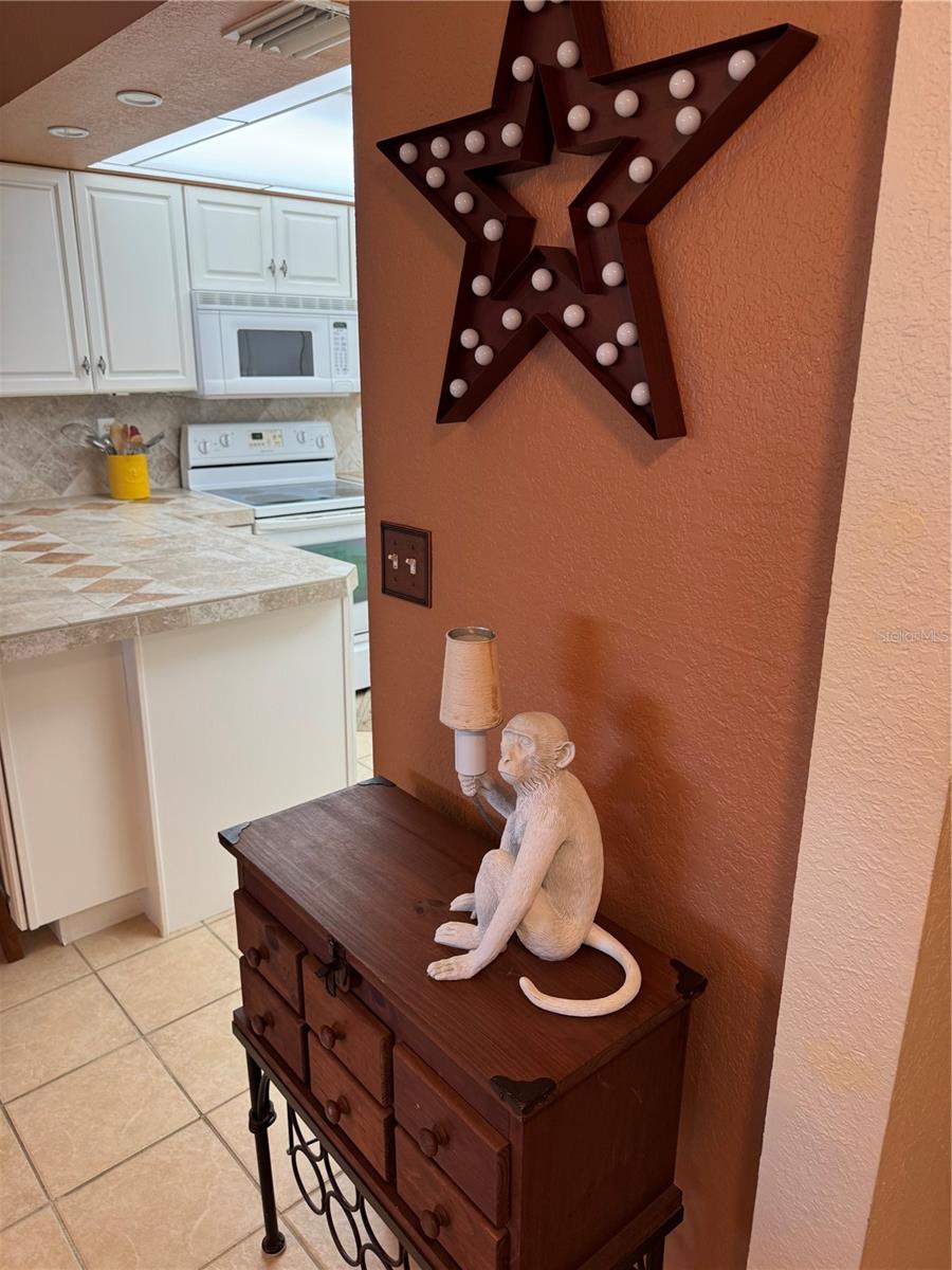 Image 23 of 61 For 23465 Harborview Road 244