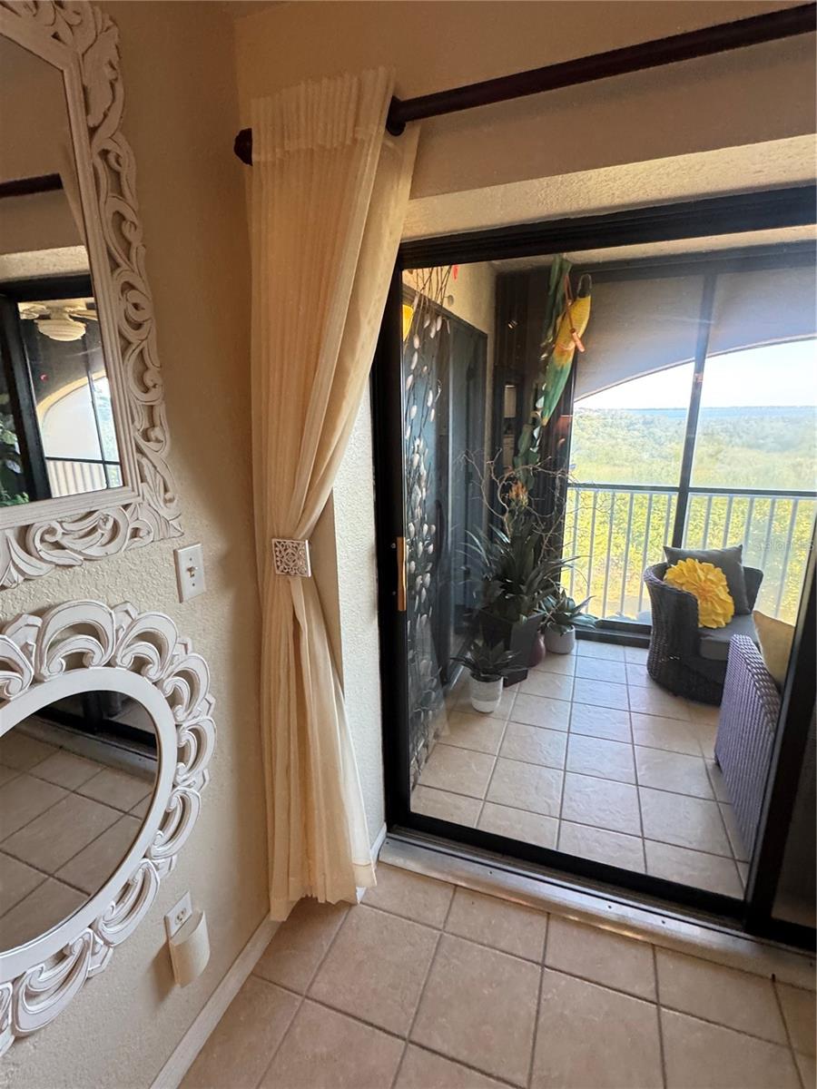 Image 32 of 61 For 23465 Harborview Road 244