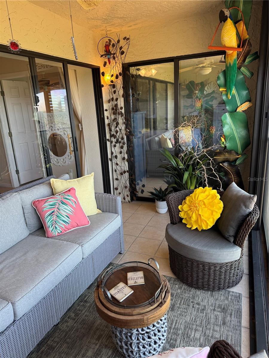 Image 36 of 61 For 23465 Harborview Road 244