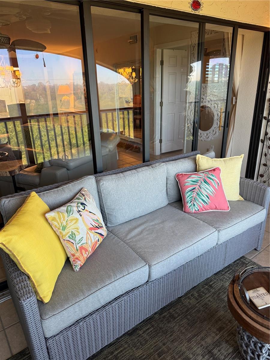 Image 37 of 61 For 23465 Harborview Road 244