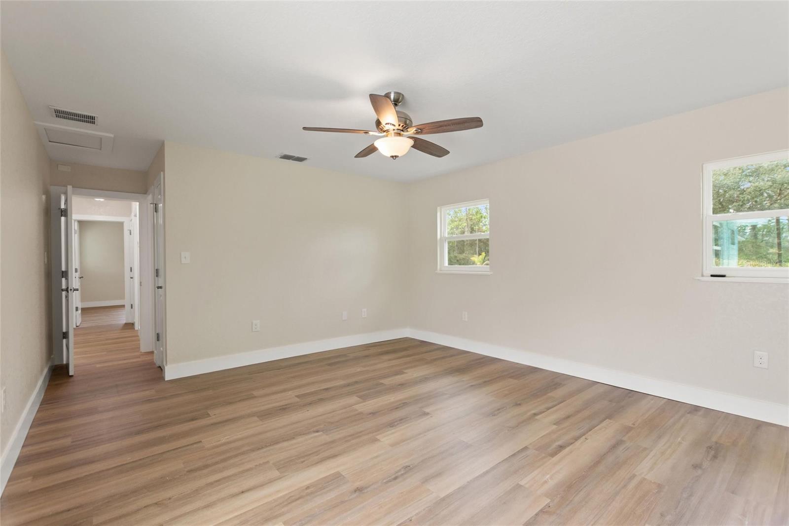 Image 20 of 71 For 4370 Hibiscus Drive