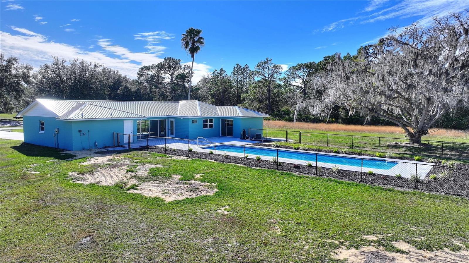 Image 31 of 71 For 4370 Hibiscus Drive