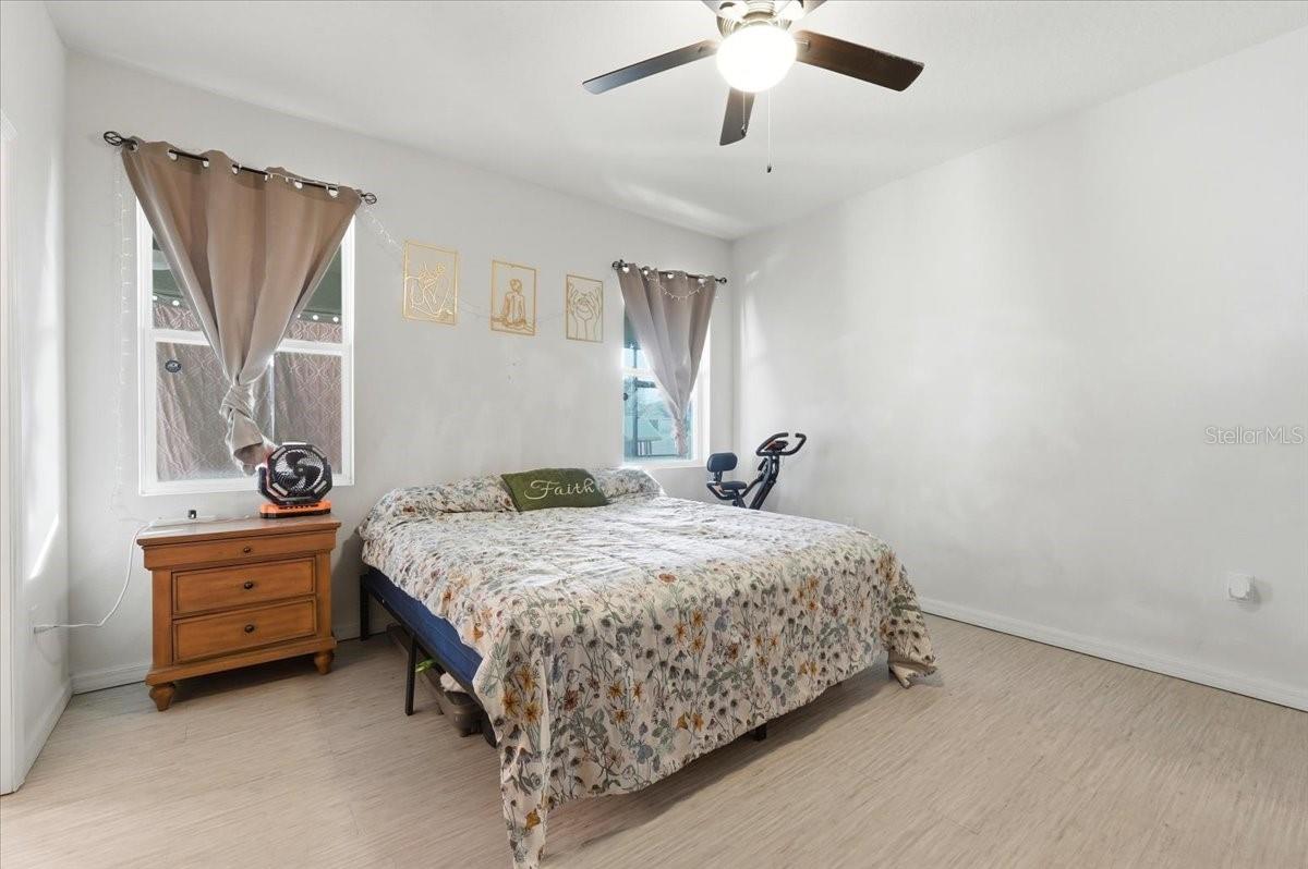 Image 12 of 47 For 1441 Woodlark Drive