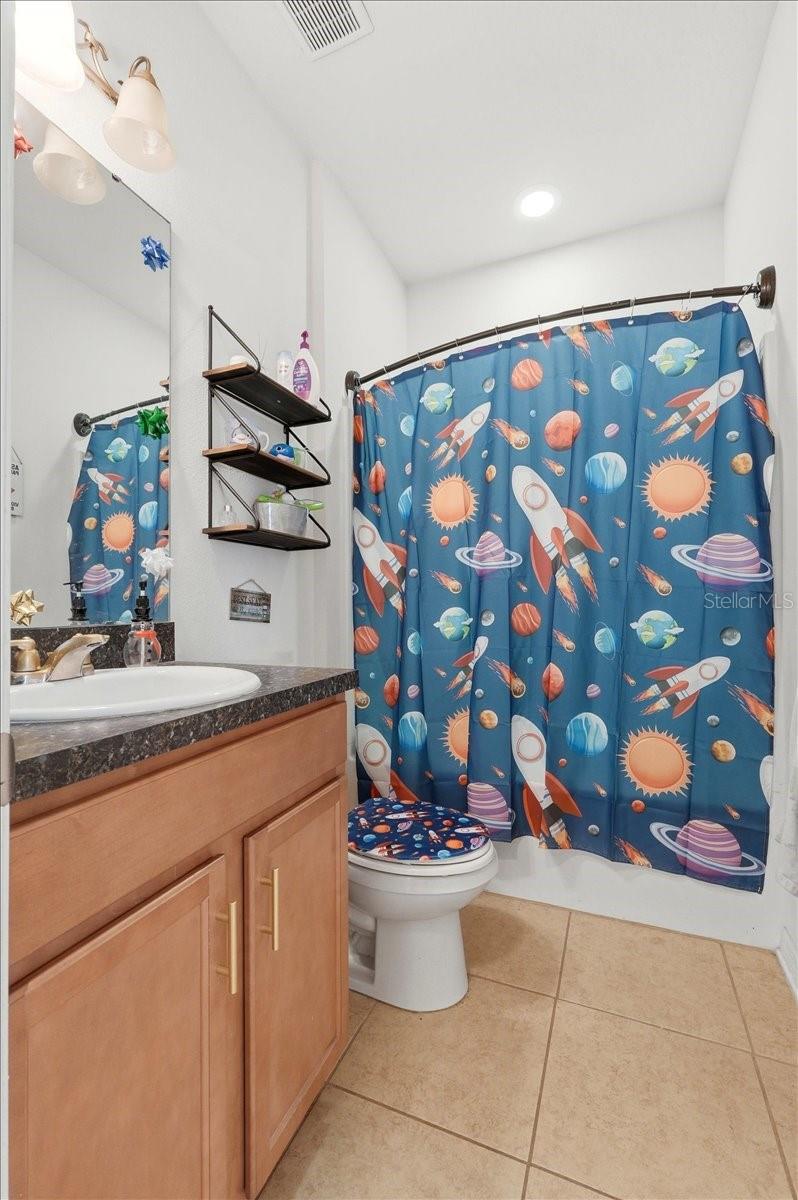 Image 18 of 47 For 1441 Woodlark Drive