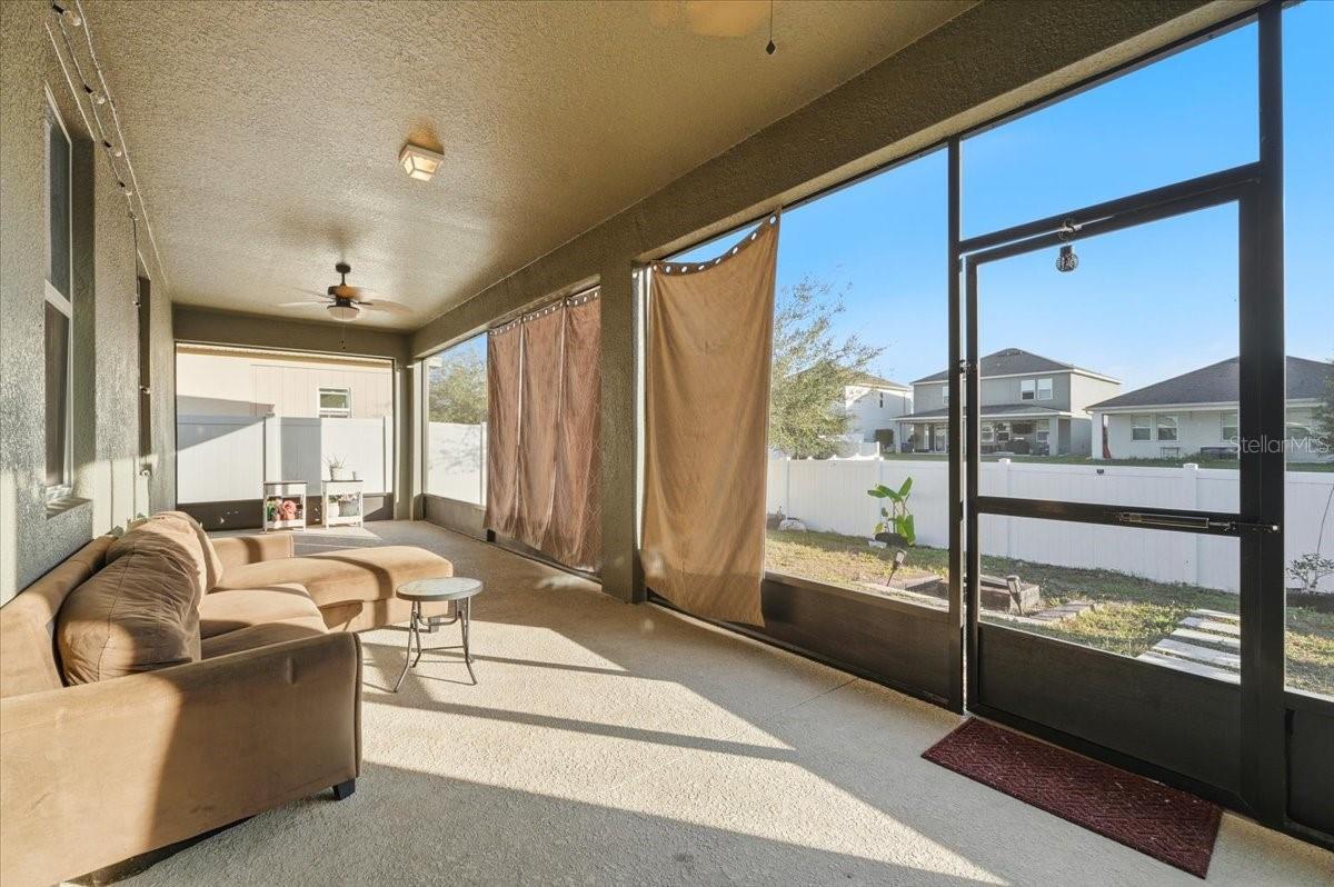 Image 30 of 47 For 1441 Woodlark Drive