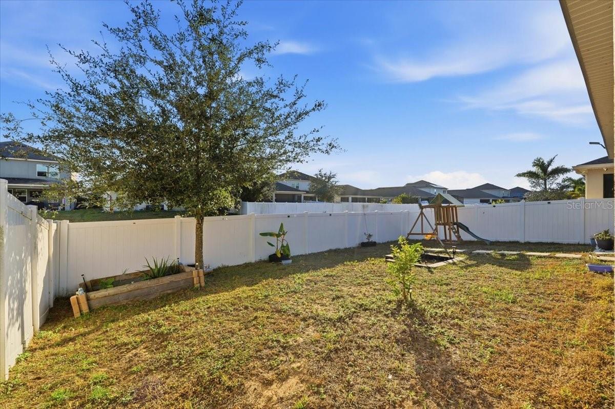 Image 31 of 47 For 1441 Woodlark Drive