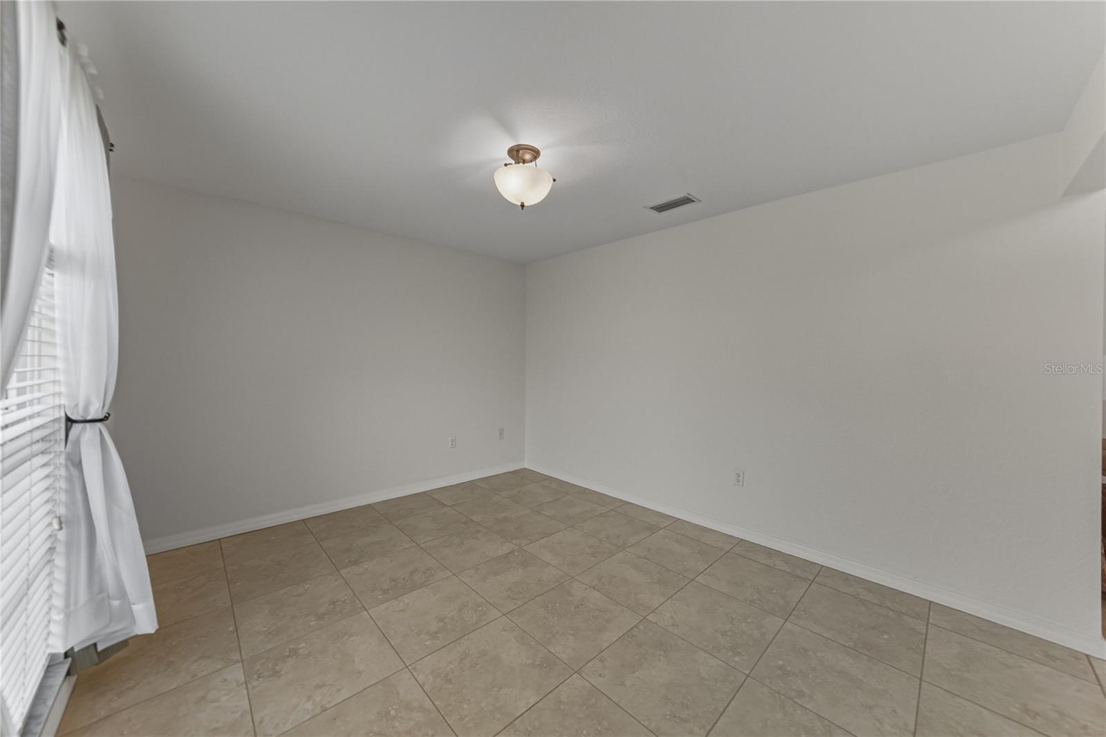 Image 15 of 65 For 315 Cloverdale Road