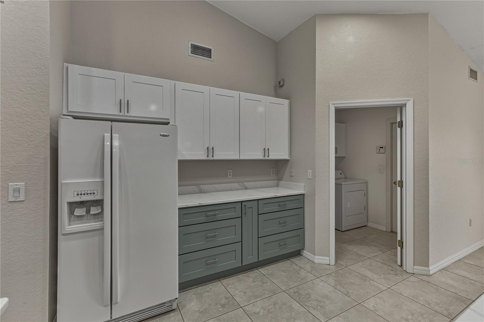 Image 26 of 65 For 315 Cloverdale Road