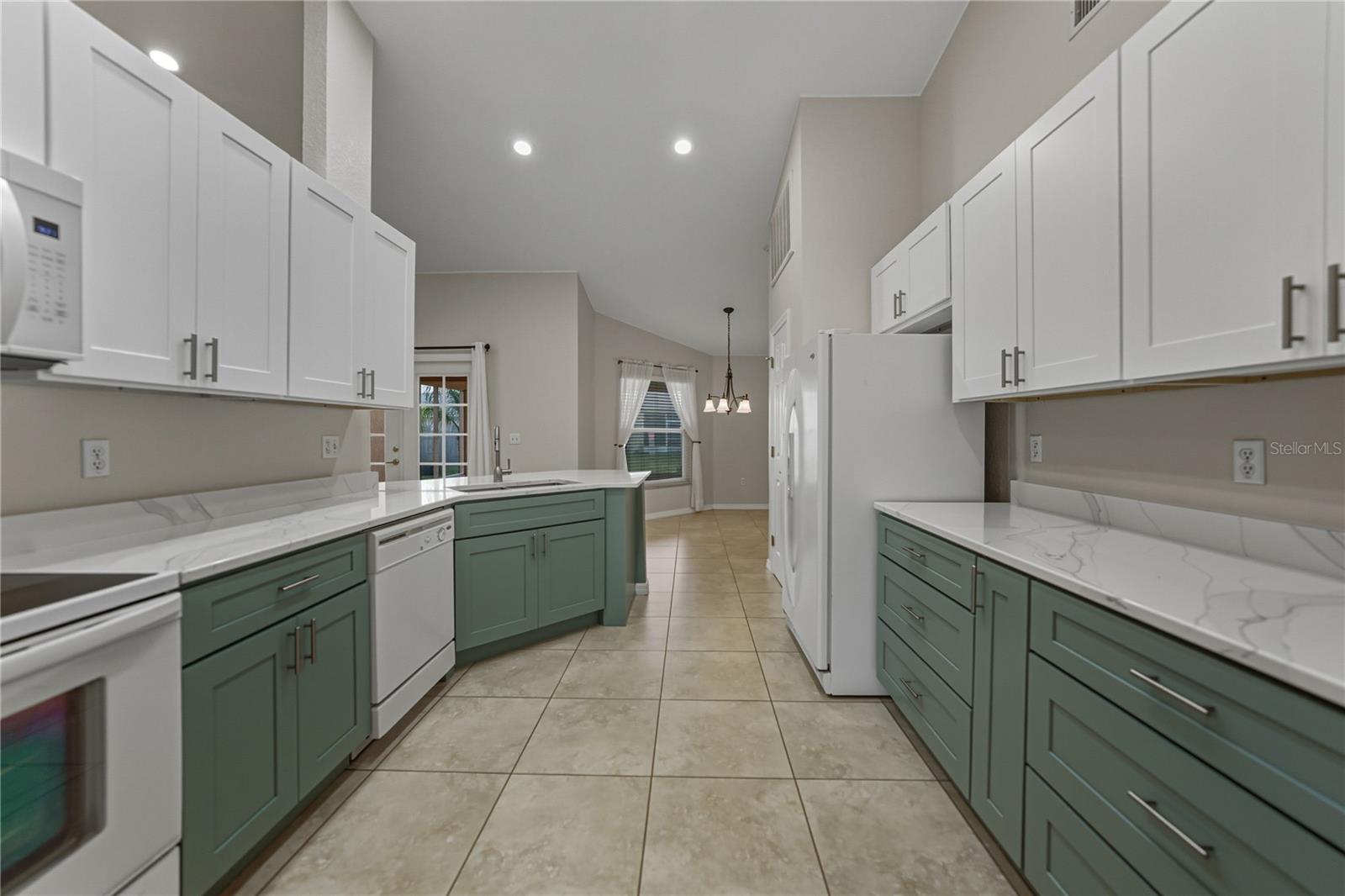 Image 29 of 65 For 315 Cloverdale Road