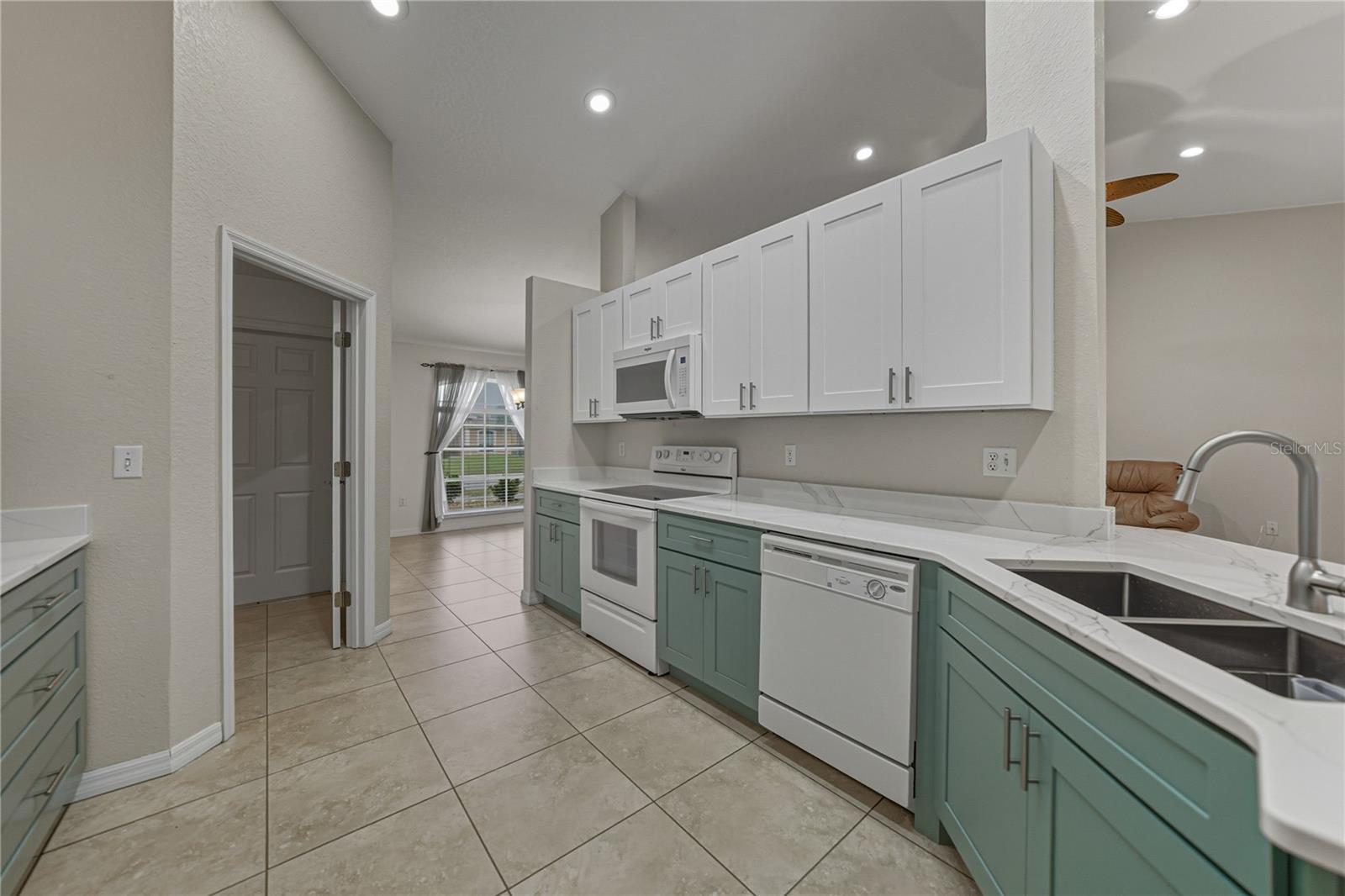 Image 32 of 65 For 315 Cloverdale Road