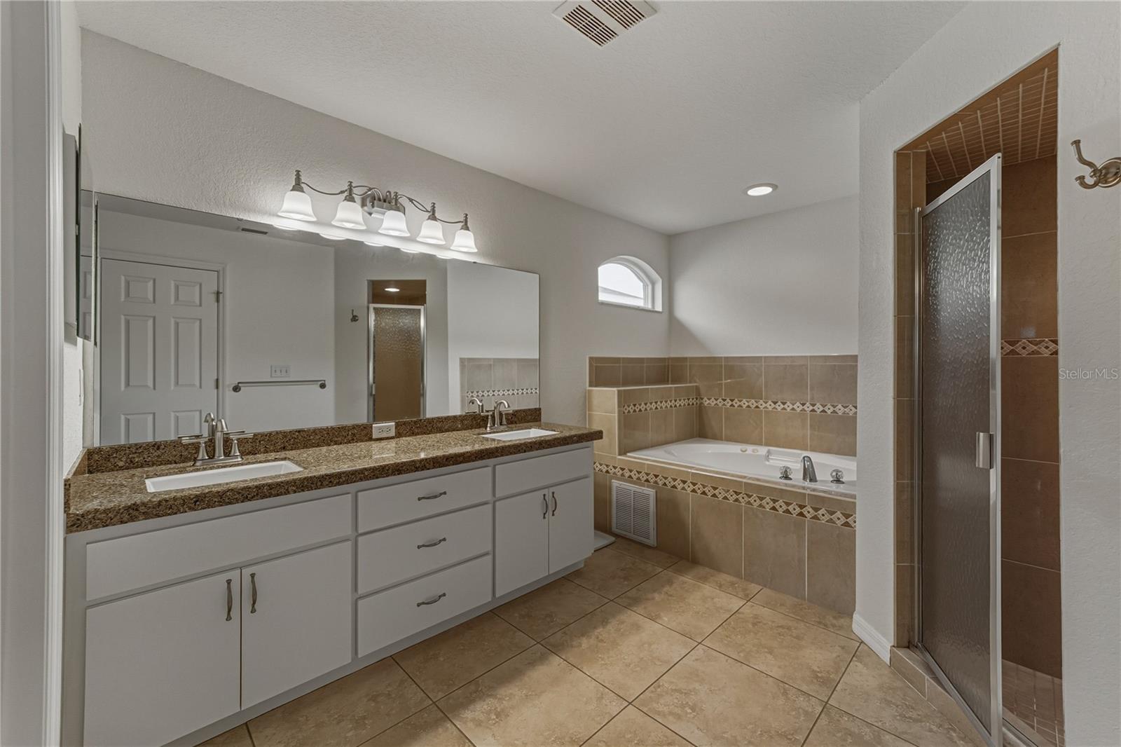 Image 39 of 65 For 315 Cloverdale Road