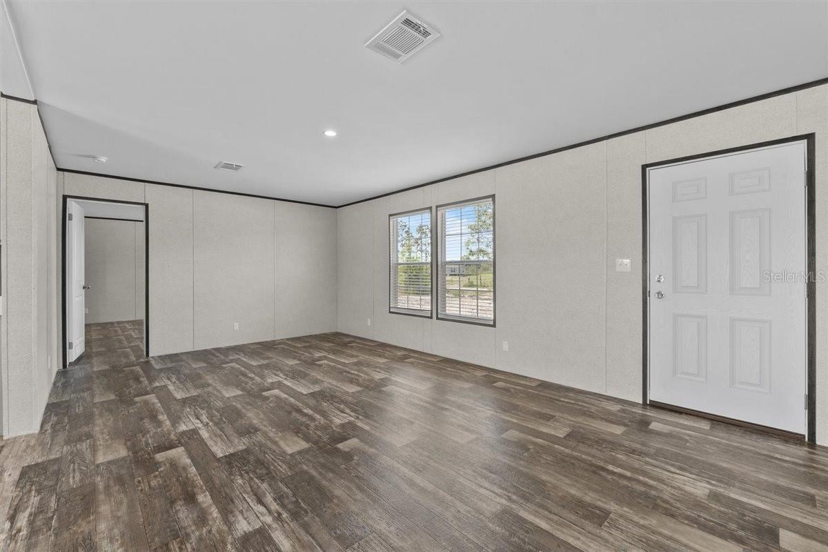 Image 10 of 36 For 11975 227th Place