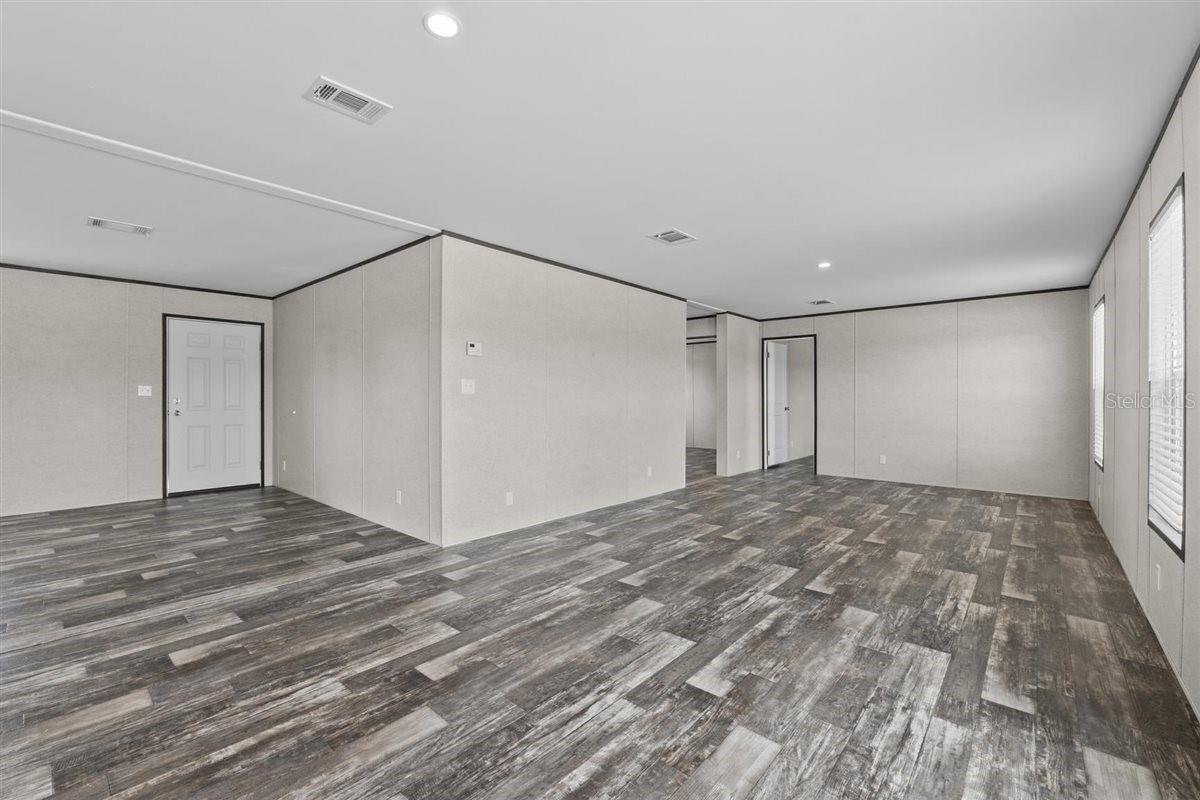 Image 14 of 36 For 11975 227th Place