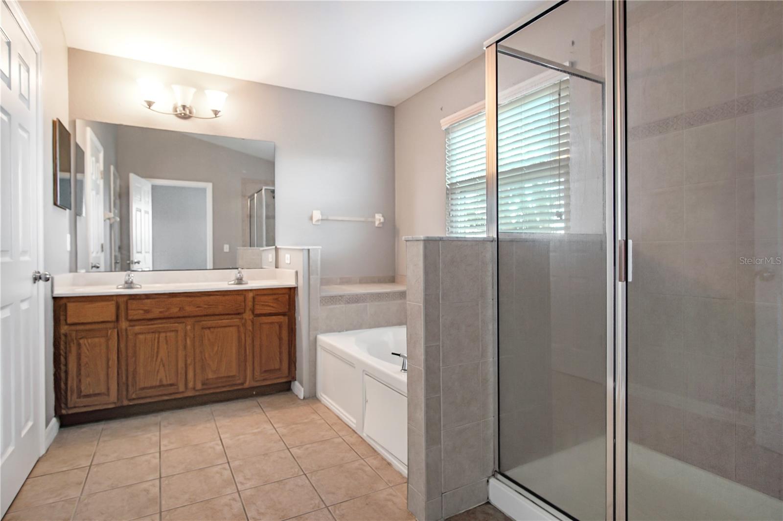 Image 19 of 32 For 1405 Vista Del Lago Boulevard