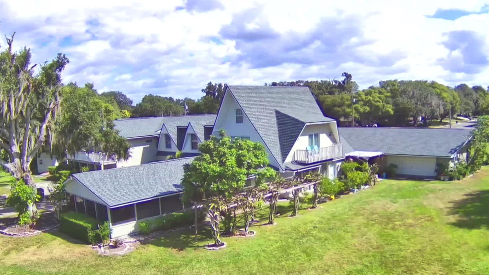 Image 11 of 67 For 201 Lake Bonny Drive E