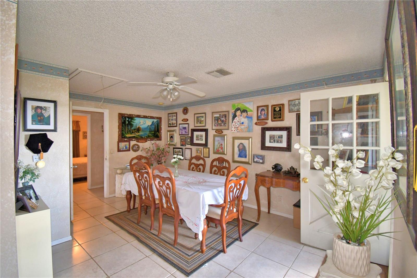 Image 39 of 67 For 201 Lake Bonny Drive E